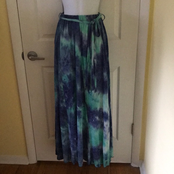 Sweet Sinammon Maxi Skirt - Picture 1 of 2